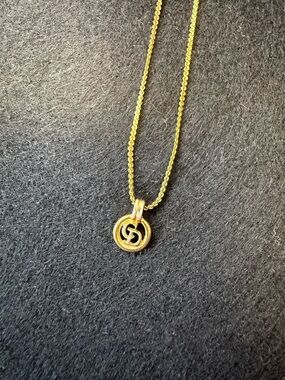 VTG Christian Dior Gold-Tone CD Logo Circle Pendant Necklace Hallmarked